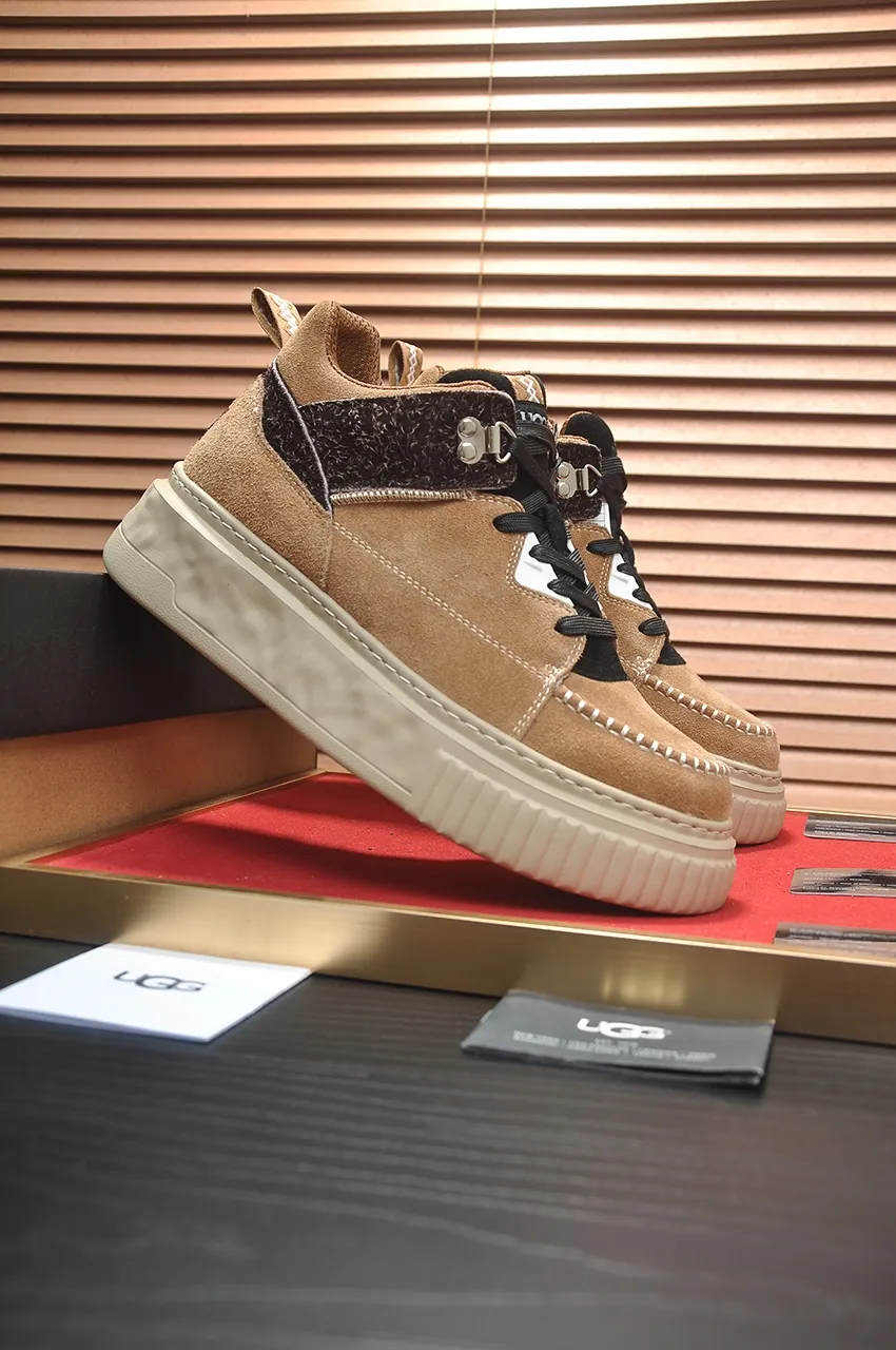 Men's shoes 💰640💶 [UGG] (full wool lining) top-end high-quality fur-in-one warm snow boots from Australia's warm luxury brand men's shoes, UGG-5877 official website synchronized, made of imported cowhide, carefully sewn...Imported rubber foam outsole (comfortable, soft, wear-resistant) The quality is really great...Exquisite workmanship, you can't put it down at first sight, available in sizes 39-44